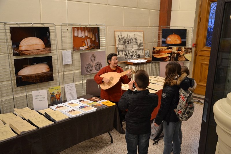 stand_sfl 2.jpeg - Collégiens sur le stand